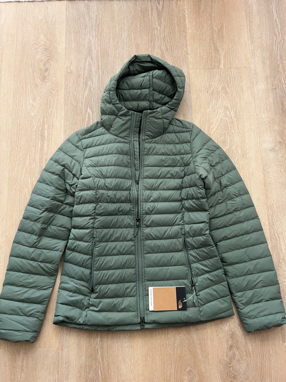 The North Face Women's Hooded Puffer Jacket - Olive